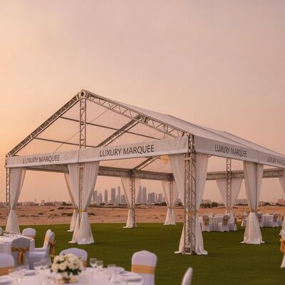 comprar Tenda luxuosa de alumínio para festa, cobertura de teto em PVC resistente a UV para recepções de casamento ao ar livre no Kuwait Fabricação em linha