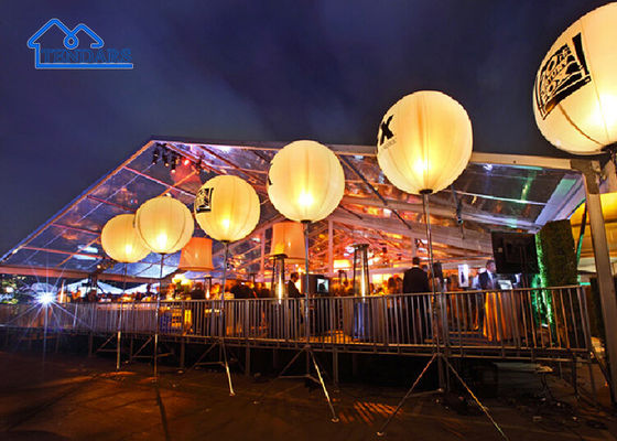 Eventos ao ar livre Festa Marquee Tendas Retardante de incêndio com paredes de PVC OEM ODM Tenda de festa com laterais