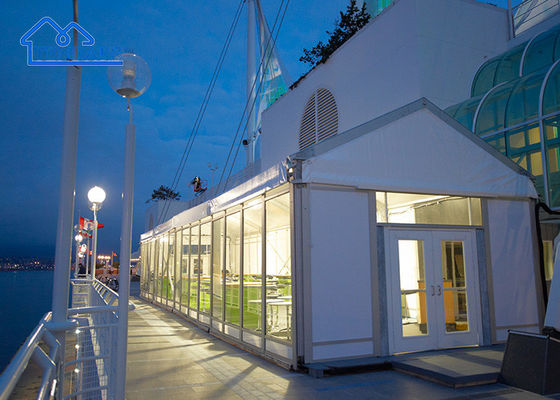 A boa liga de alumínio personaliza a barraca clara luxuosa do famoso do evento das barracas do casamento do telhado da forma de A