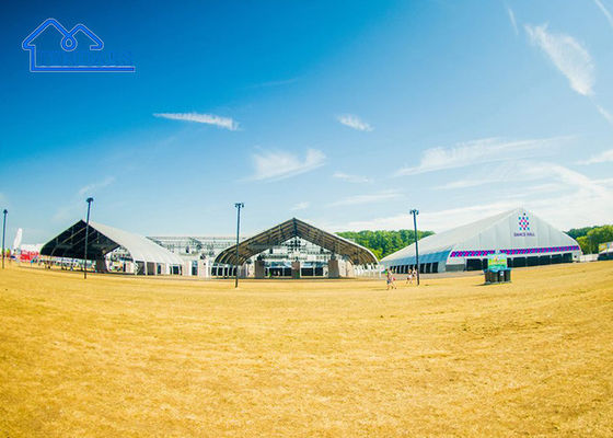Largo luxo Custom Canopy Tent Clear Span Alumínio Quadro Festa Casamento Marquee Tentes