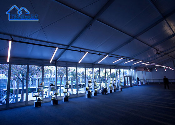 Capacidade de 2000 pessoas Tenda de eventos modernos Sombra rápida Logotipo personalizado Impresso Tenda Tecnologia Tendas