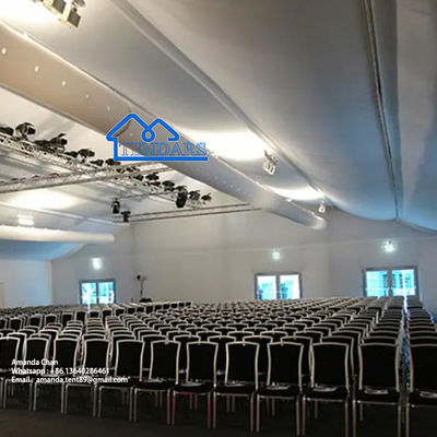 Elegante Função ao ar livre Catering PVC Paredes laterais Tenda de casamento ao ar livre Marquise de casamento para venda