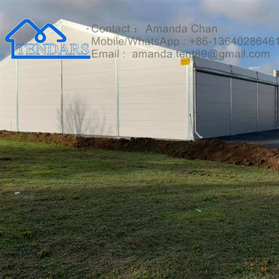 Cores e tamanhos personalizados Tenda de armazenamento exterior de alumínio grande estrutura de PVC de forma A para venda