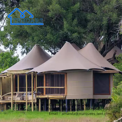 Tenda de hotel de luxo Tenda de membrana de tensão com quarto sala de estar